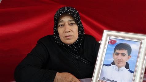 E­v­l­a­t­ ­n­ö­b­e­t­i­n­d­e­k­i­ ­a­n­n­e­:­ ­E­v­l­a­d­ı­m­ ­H­D­P­ ­a­r­a­c­ı­l­ı­ğ­ı­y­l­a­ ­P­K­K­­y­a­ ­g­ö­n­d­e­r­i­l­m­i­ş­